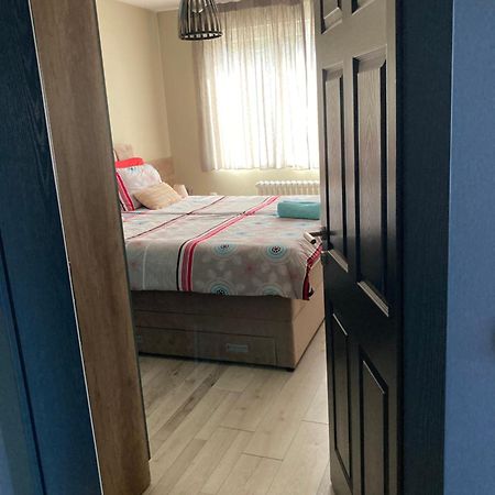 Mihajlovik Lux Apartment In Heart Of 斯科普里 外观 照片