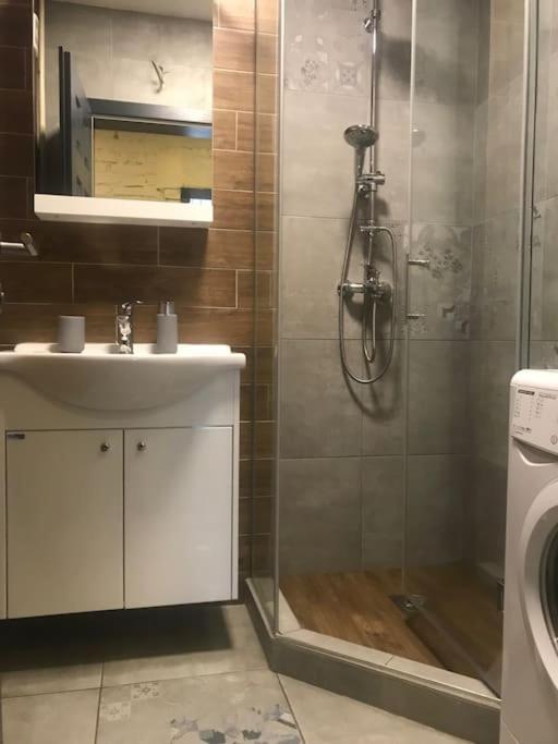 Mihajlovik Lux Apartment In Heart Of 斯科普里 外观 照片